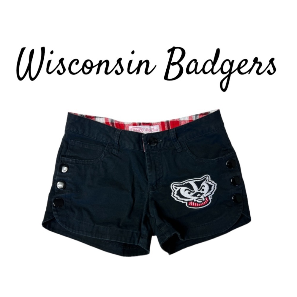 E5 College Classics Wisconsin Badgers Embroidered Black Casual Shorts Size 1